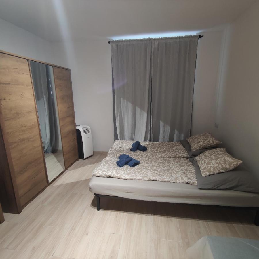 White Rose Studio Basement Διαμέρισμα Βουδαπέστη Εξωτερικό φωτογραφία
